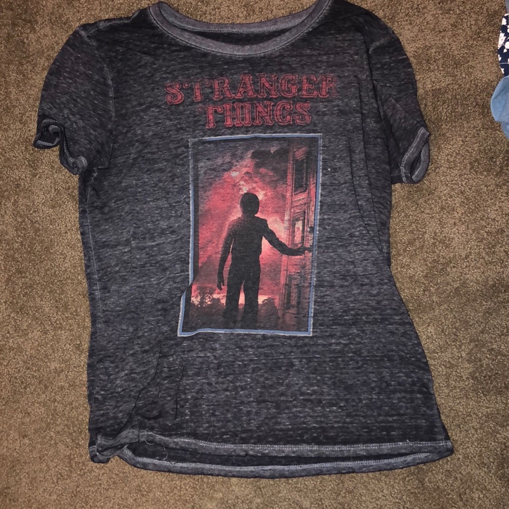 Stranger things t-shirt